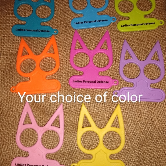 Self defense cat key chain - Picture 1 of 1